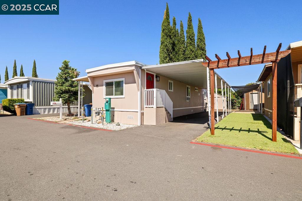 Detail Gallery Image 15 of 26 For 3301 Buchanan #85,  Antioch,  CA 94509 - 2 Beds | 1 Baths