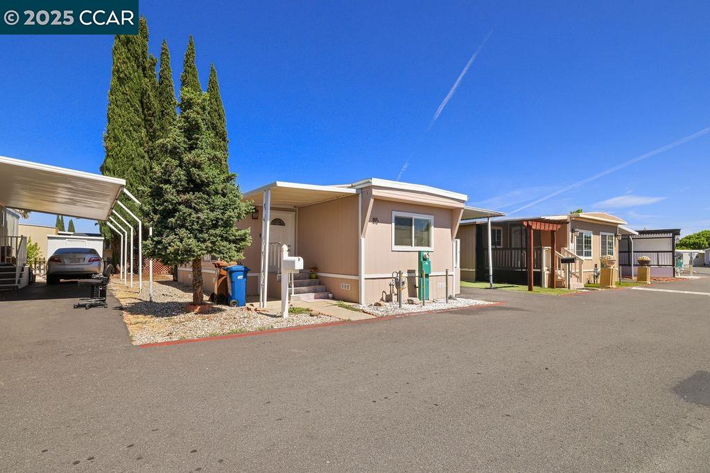 Detail Gallery Image 17 of 26 For 3301 Buchanan #85,  Antioch,  CA 94509 - 2 Beds | 1 Baths