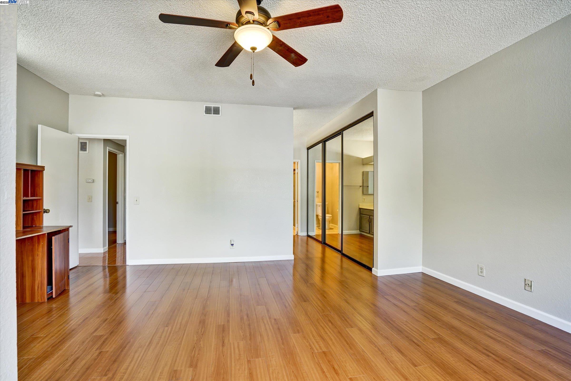 Detail Gallery Image 17 of 43 For 3402 Pinewood Ter #211,  Fremont,  CA 94536 - 2 Beds | 2 Baths