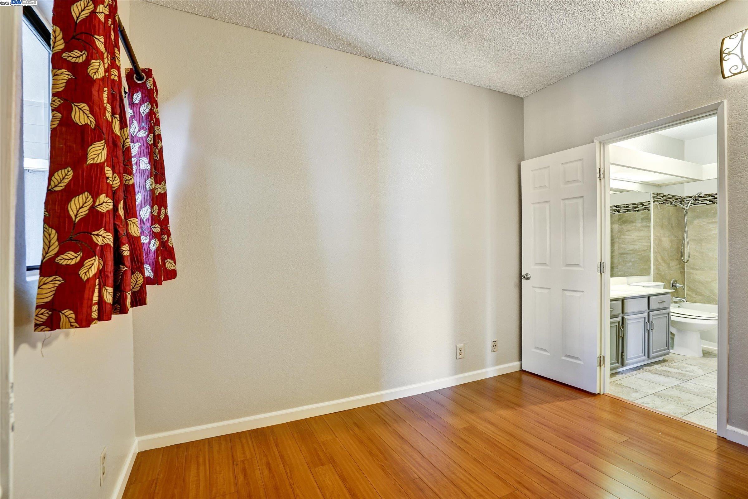 Detail Gallery Image 32 of 43 For 3402 Pinewood Ter #211,  Fremont,  CA 94536 - 2 Beds | 2 Baths