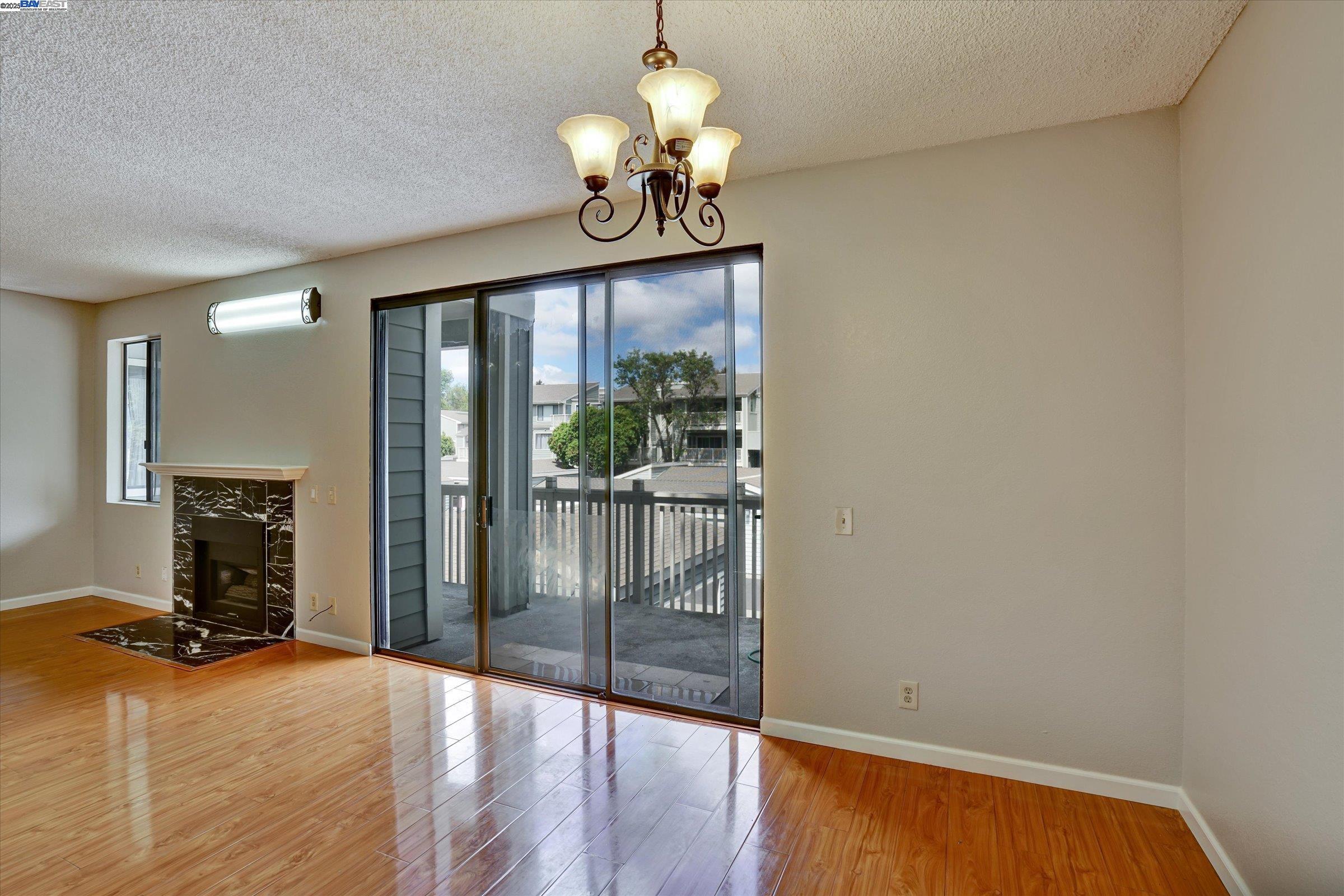 Detail Gallery Image 10 of 43 For 3402 Pinewood Ter #211,  Fremont,  CA 94536 - 2 Beds | 2 Baths