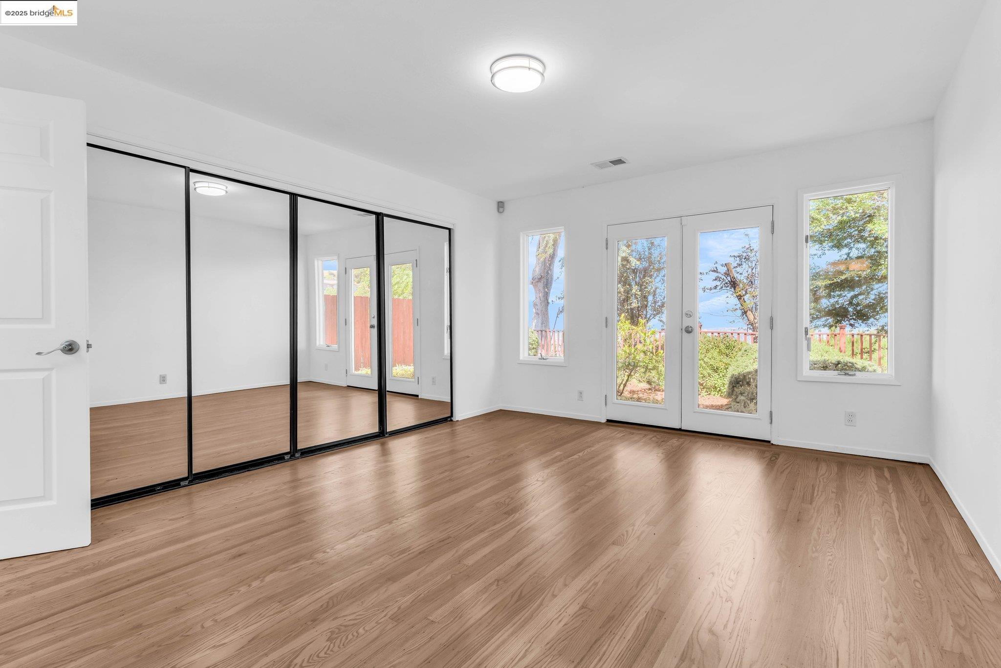 Detail Gallery Image 22 of 56 For 3699 Malcolm Ave, Oakland,  CA 94605 - 4 Beds | 2 Baths