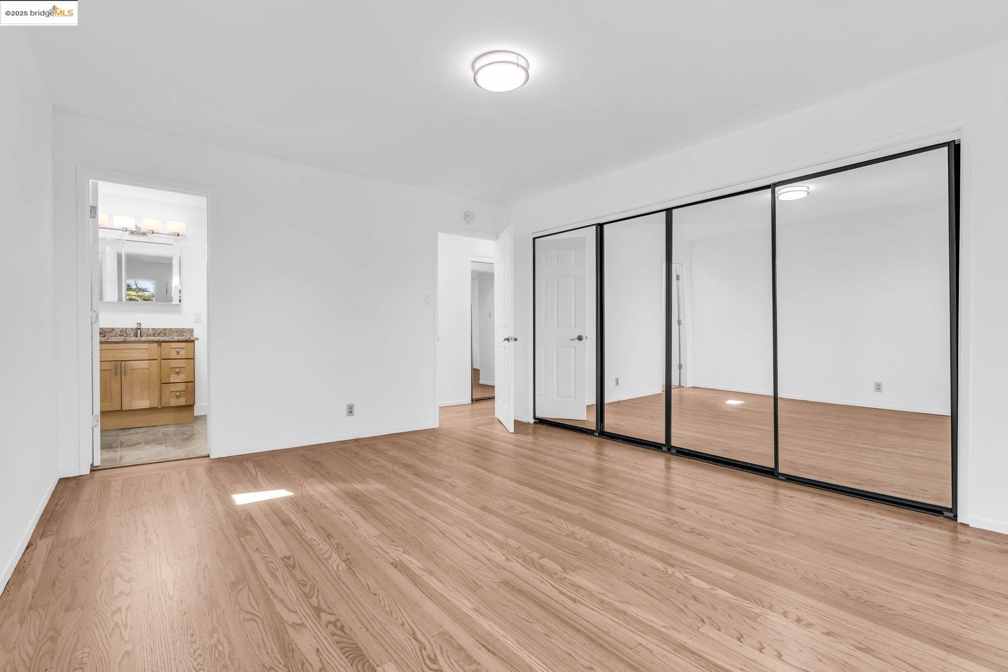 Detail Gallery Image 23 of 56 For 3699 Malcolm Ave, Oakland,  CA 94605 - 4 Beds | 2 Baths