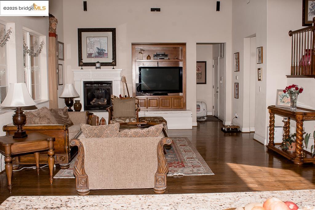 Detail Gallery Image 10 of 32 For 1083 Steeple Blvd, Brentwood,  CA 94513 - 5 Beds | 4/1 Baths