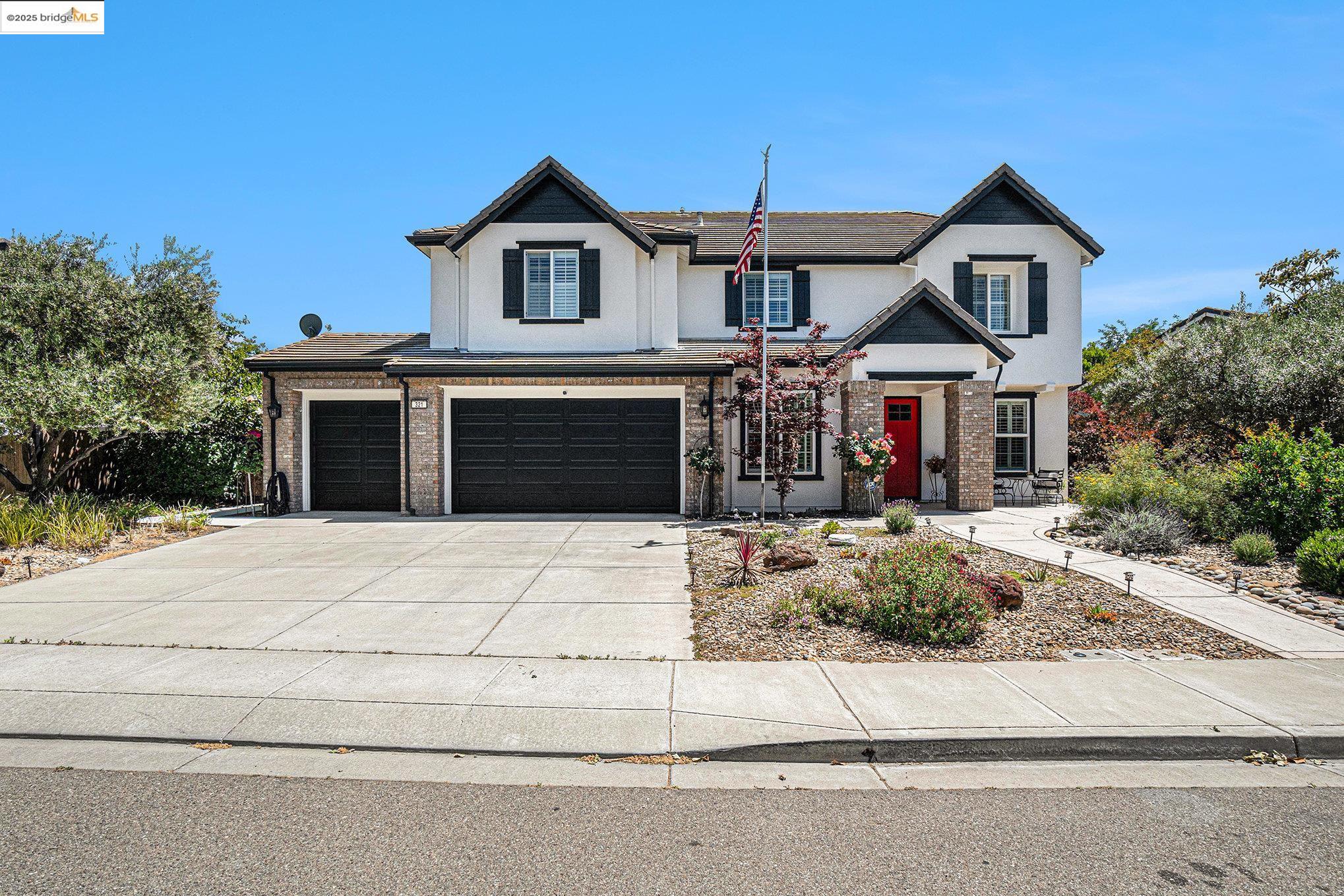 Detail Gallery Image 1 of 60 For 321 Lavender Way, Oakley,  CA 94561 - 5 Beds | 3/1 Baths