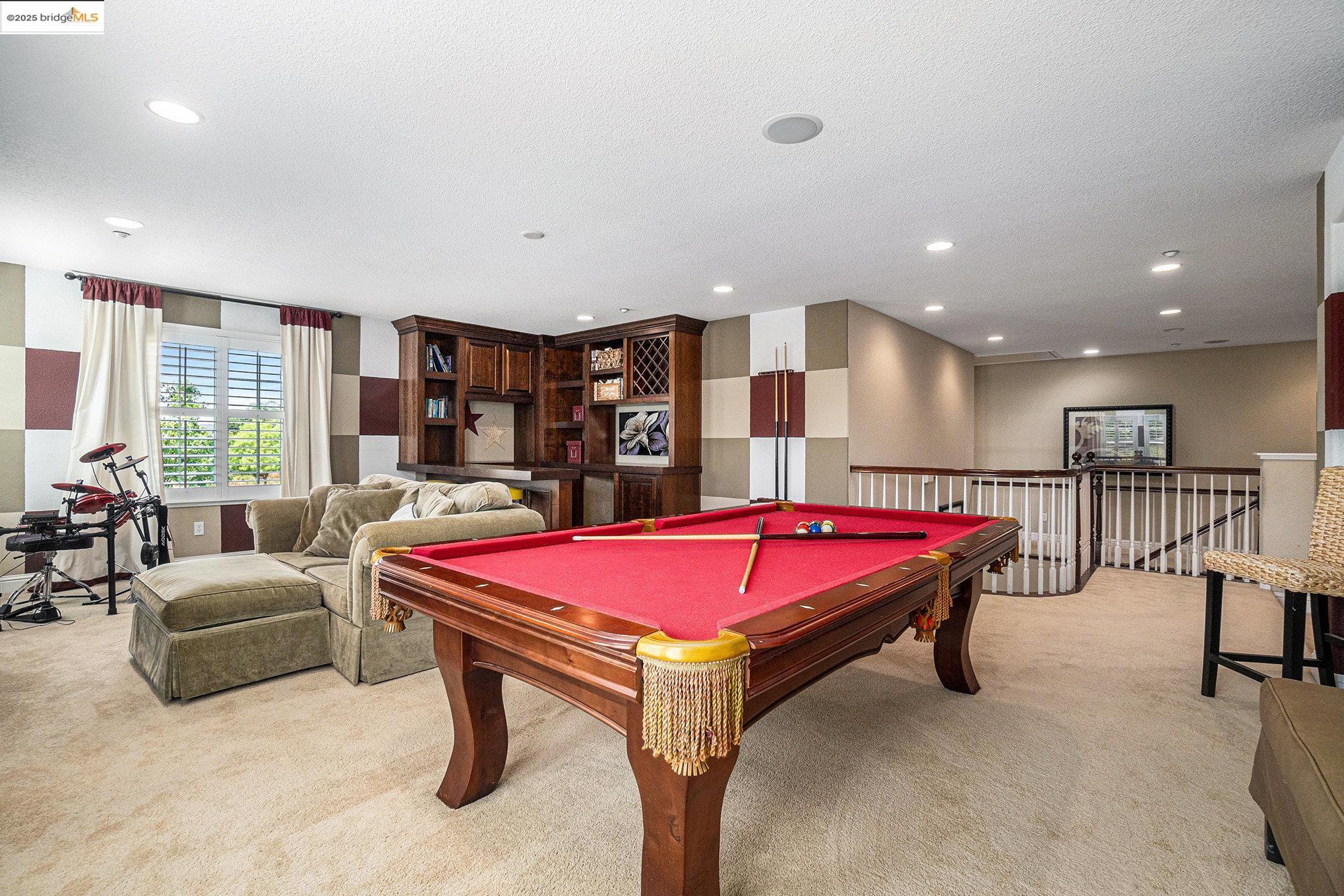 Detail Gallery Image 21 of 60 For 321 Lavender Way, Oakley,  CA 94561 - 5 Beds | 3/1 Baths