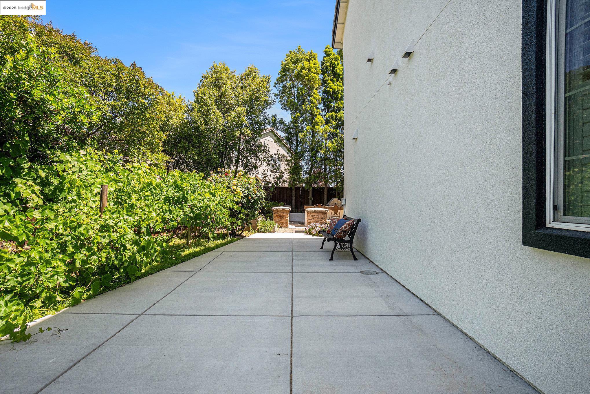Detail Gallery Image 37 of 60 For 321 Lavender Way, Oakley,  CA 94561 - 5 Beds | 3/1 Baths