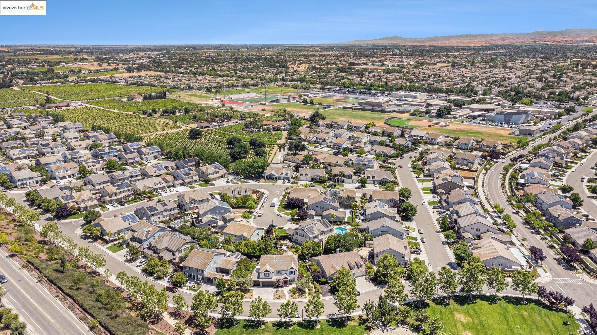 Detail Gallery Image 57 of 60 For 321 Lavender Way, Oakley,  CA 94561 - 5 Beds | 3/1 Baths