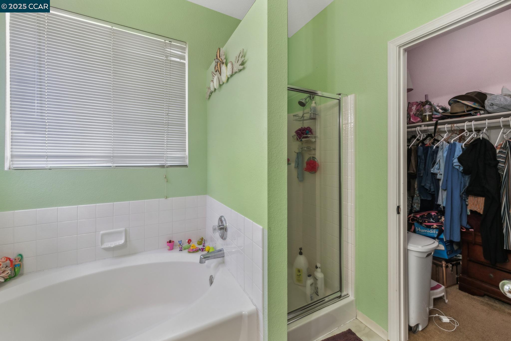 Detail Gallery Image 27 of 34 For 405 Rich Spring Dr, Pittsburg,  CA 94565 - 4 Beds | 2 Baths