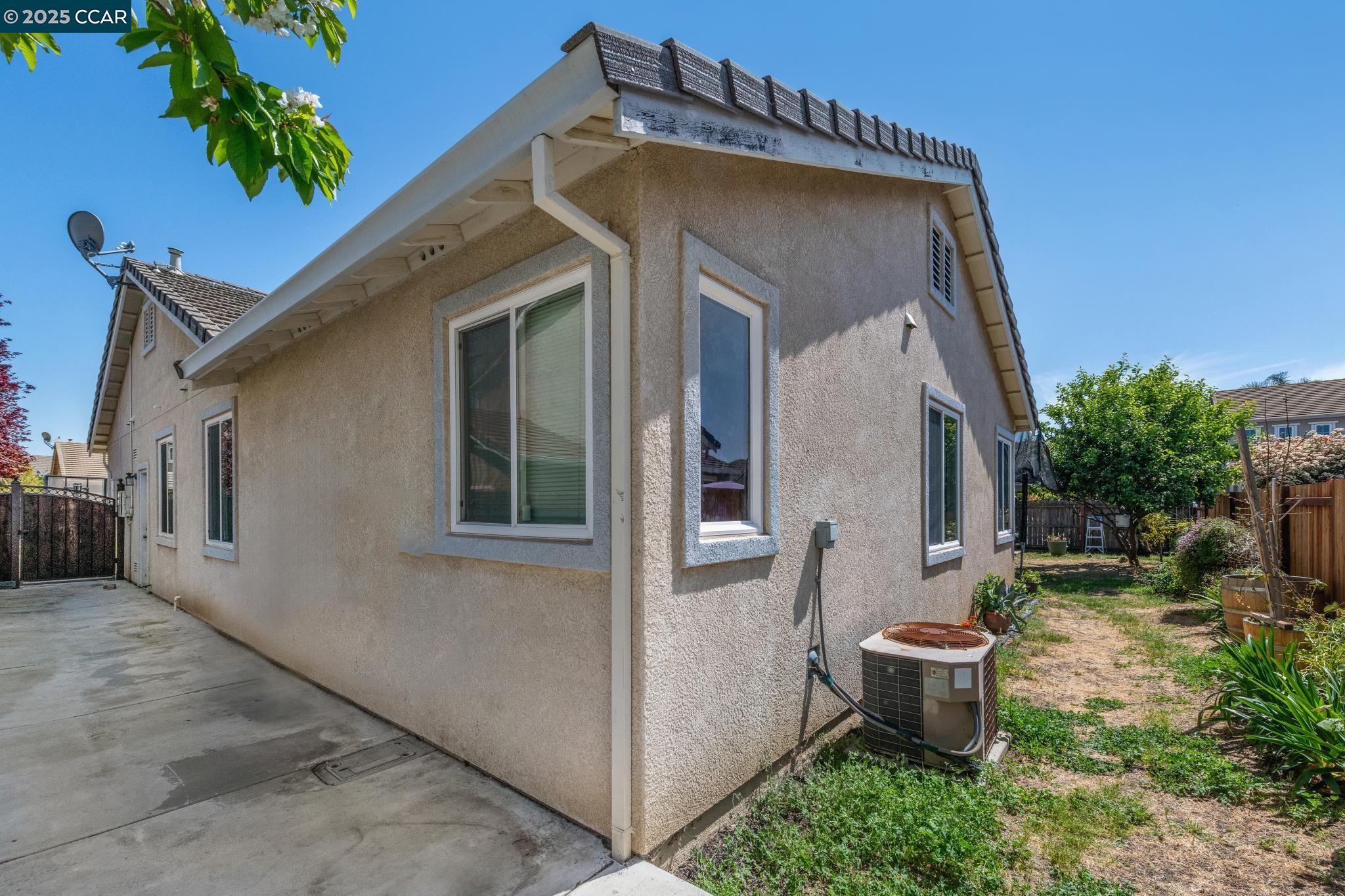 Detail Gallery Image 34 of 34 For 405 Rich Spring Dr, Pittsburg,  CA 94565 - 4 Beds | 2 Baths