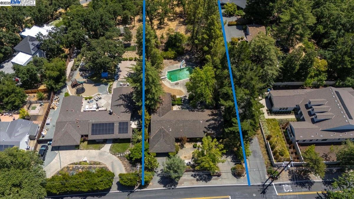 Detail Gallery Image 21 of 27 For 196 Crest Ave, Alamo,  CA 94507 - 5 Beds | 4 Baths