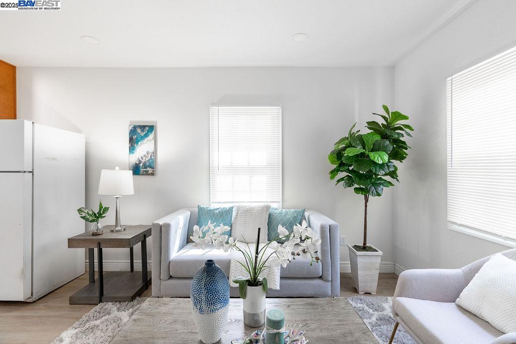 Detail Gallery Image 7 of 55 For 4733 E Washington St, Stockton,  CA 95215 - 5 Beds | 4 Baths
