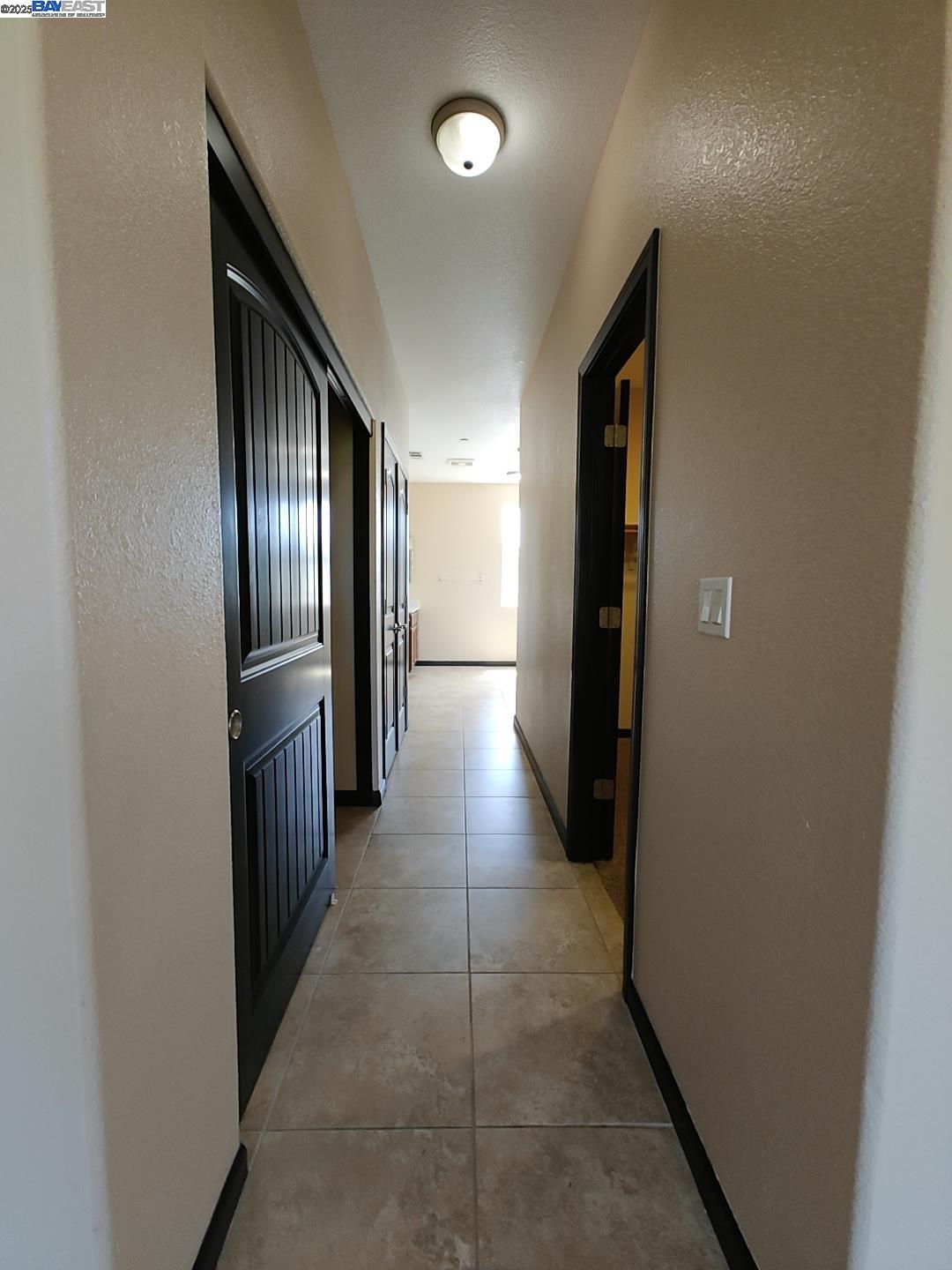 Detail Gallery Image 27 of 36 For 7283 Abbey Dr, Vallejo,  CA 94591 - 4 Beds | 3/1 Baths