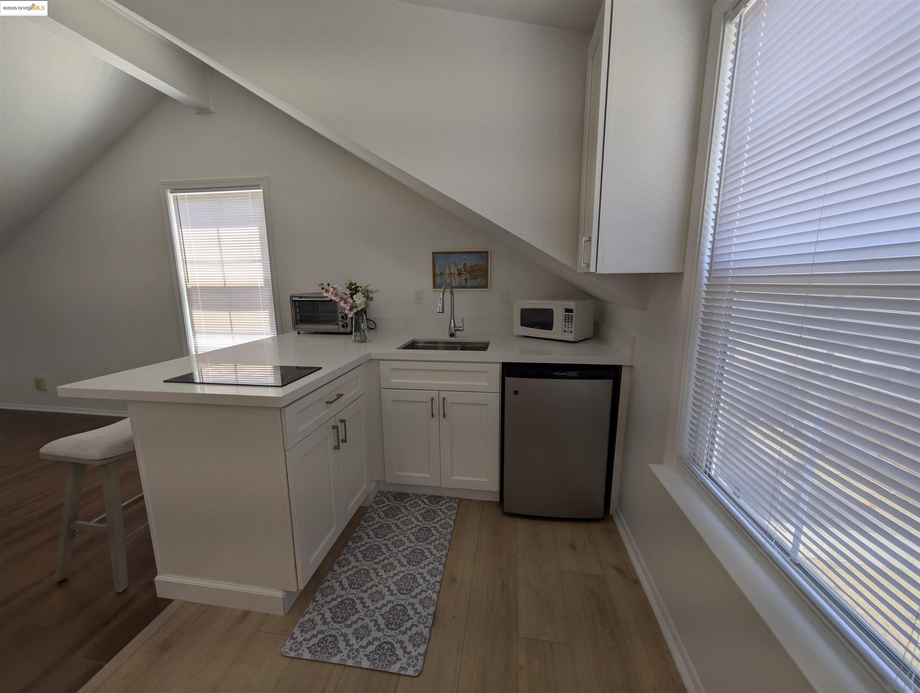 Detail Gallery Image 2 of 6 For 1021 Arlington Way, Brentwood,  CA 94513 - 1 Beds | 1 Baths