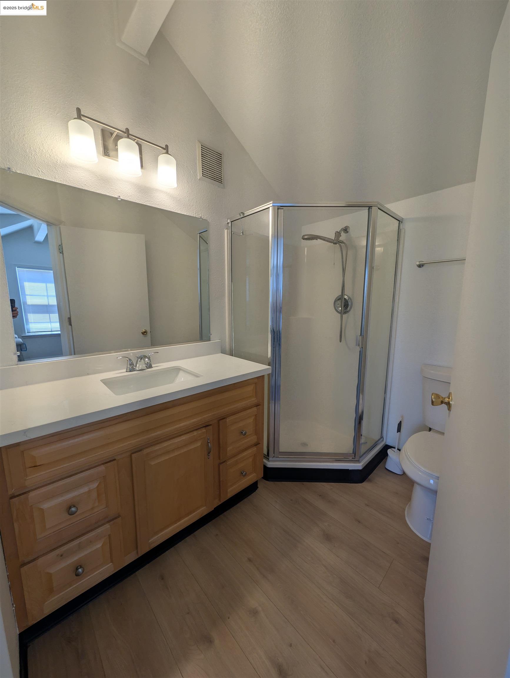 Detail Gallery Image 4 of 6 For 1021 Arlington Way, Brentwood,  CA 94513 - 1 Beds | 1 Baths