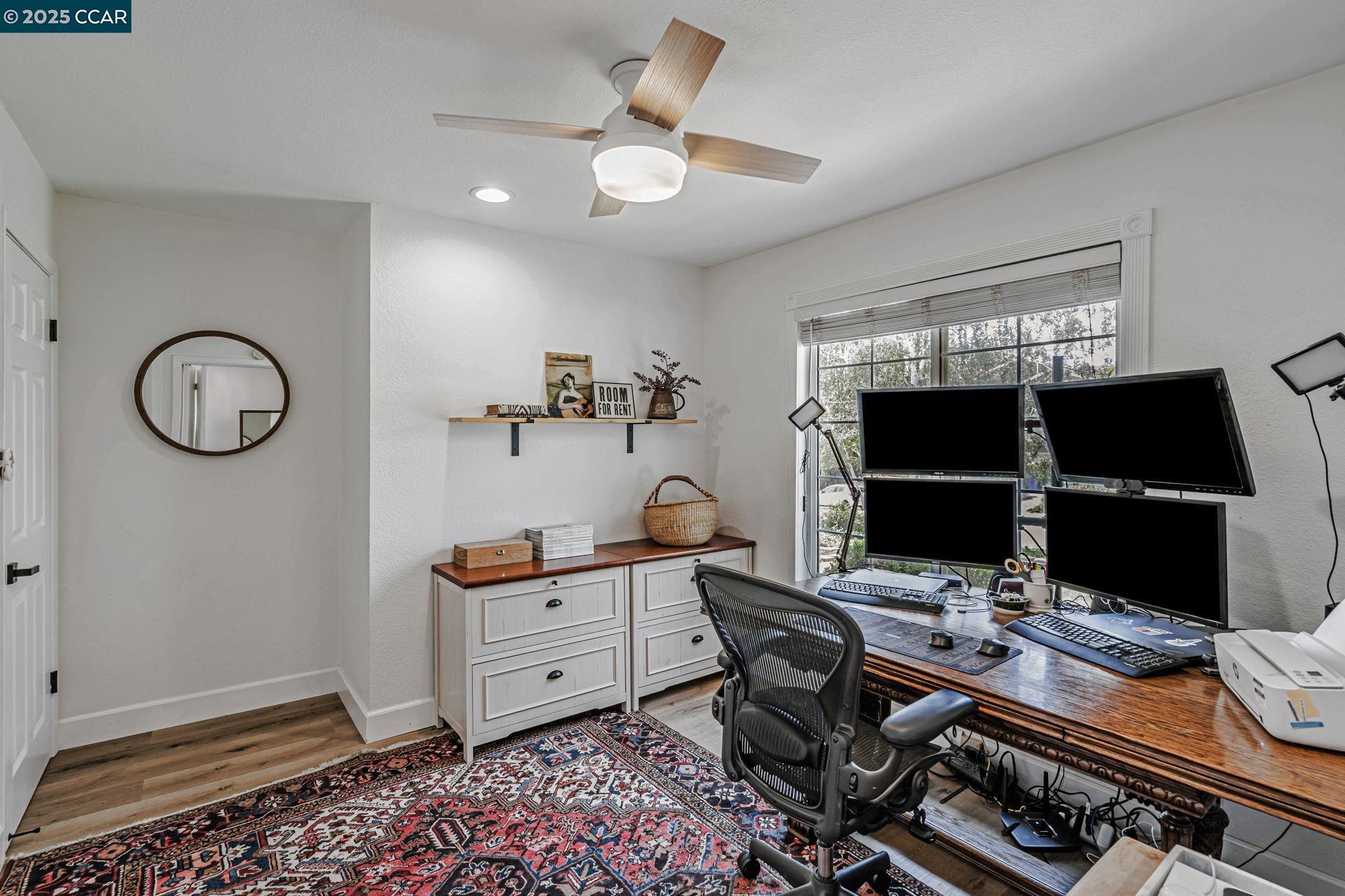 Detail Gallery Image 18 of 36 For 2259 Redwood Rd, Hercules,  CA 94547 - 4 Beds | 2 Baths