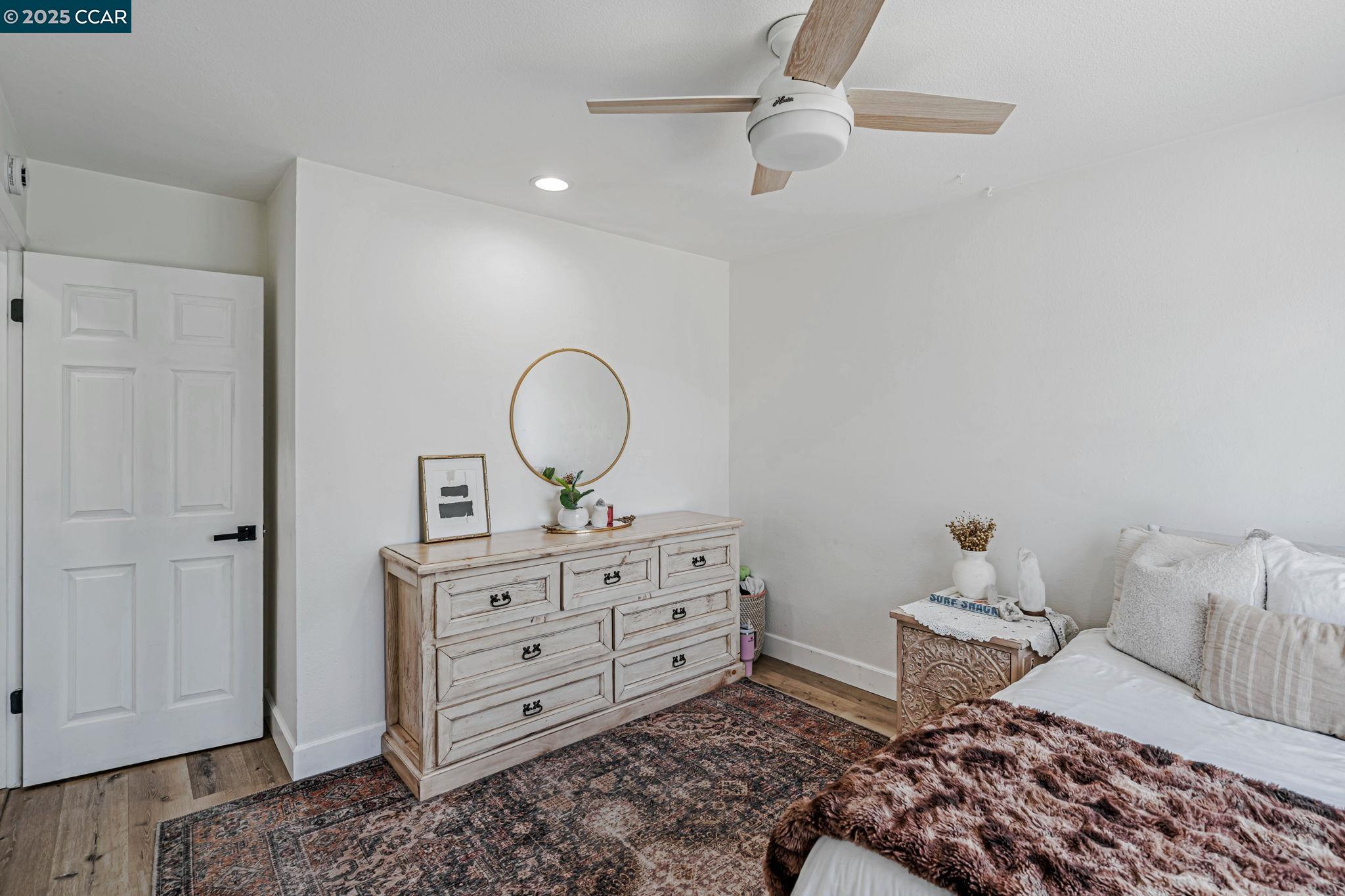 Detail Gallery Image 21 of 36 For 2259 Redwood Rd, Hercules,  CA 94547 - 4 Beds | 2 Baths