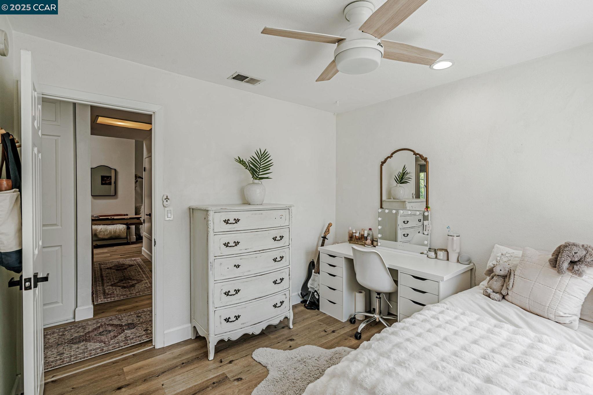 Detail Gallery Image 23 of 36 For 2259 Redwood Rd, Hercules,  CA 94547 - 4 Beds | 2 Baths