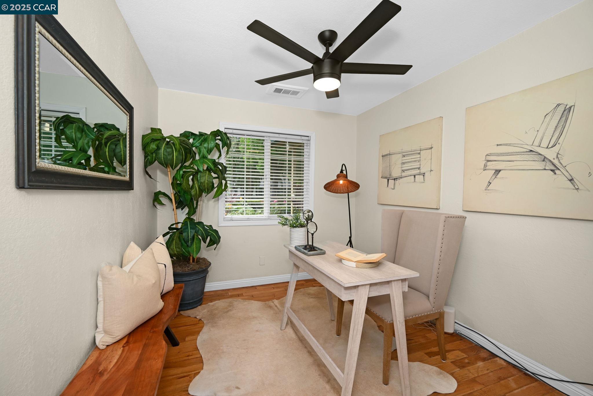 Detail Gallery Image 15 of 43 For 412 Beatrice Rd, Pleasant Hill,  CA 94523 - 4 Beds | 2 Baths