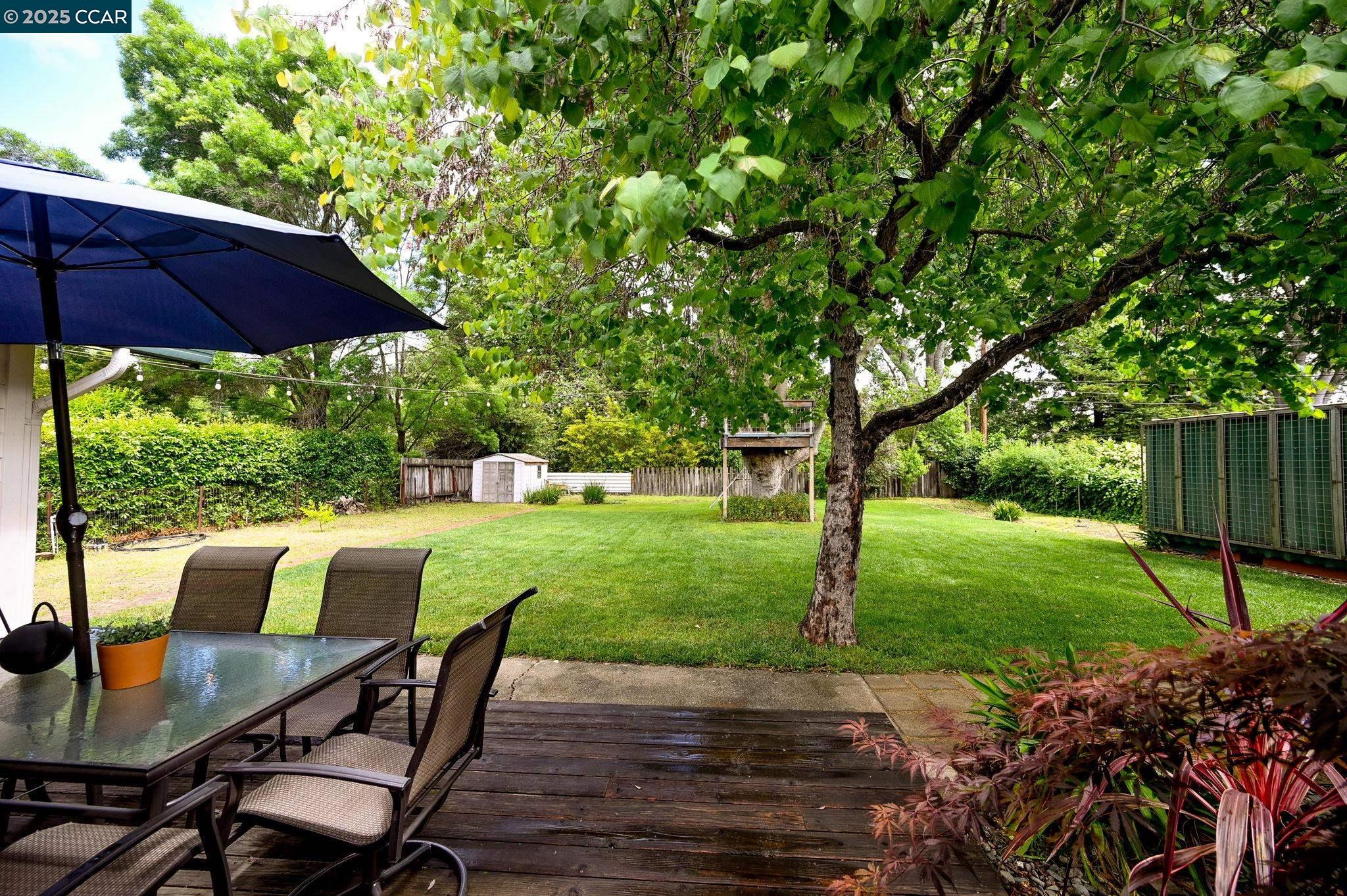 Detail Gallery Image 19 of 43 For 412 Beatrice Rd, Pleasant Hill,  CA 94523 - 4 Beds | 2 Baths