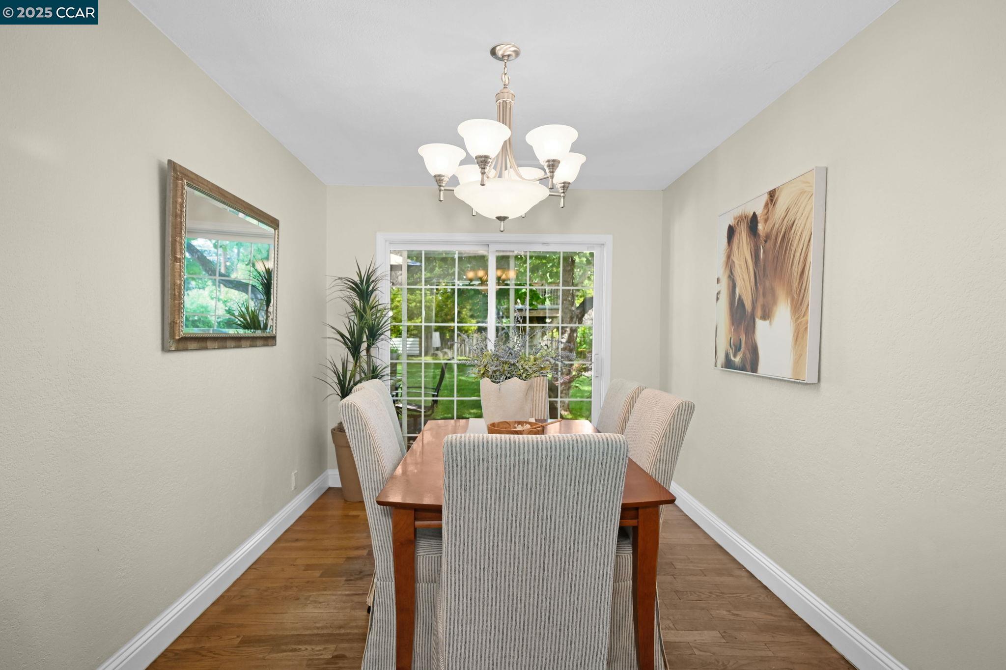 Detail Gallery Image 9 of 43 For 412 Beatrice Rd, Pleasant Hill,  CA 94523 - 4 Beds | 2 Baths