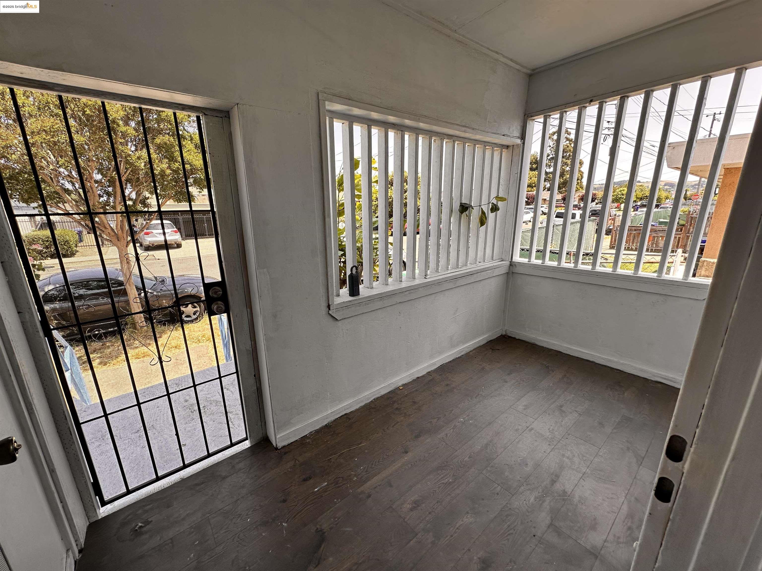 Detail Gallery Image 24 of 25 For 1342 Garvin Ave, Richmond,  CA 94801 - – Beds | – Baths
