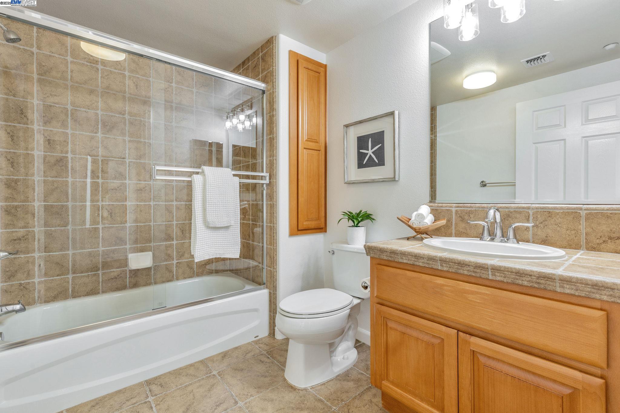 Detail Gallery Image 21 of 28 For 3420 Finnian Way #322,  Dublin,  CA 94568 - 3 Beds | 2 Baths