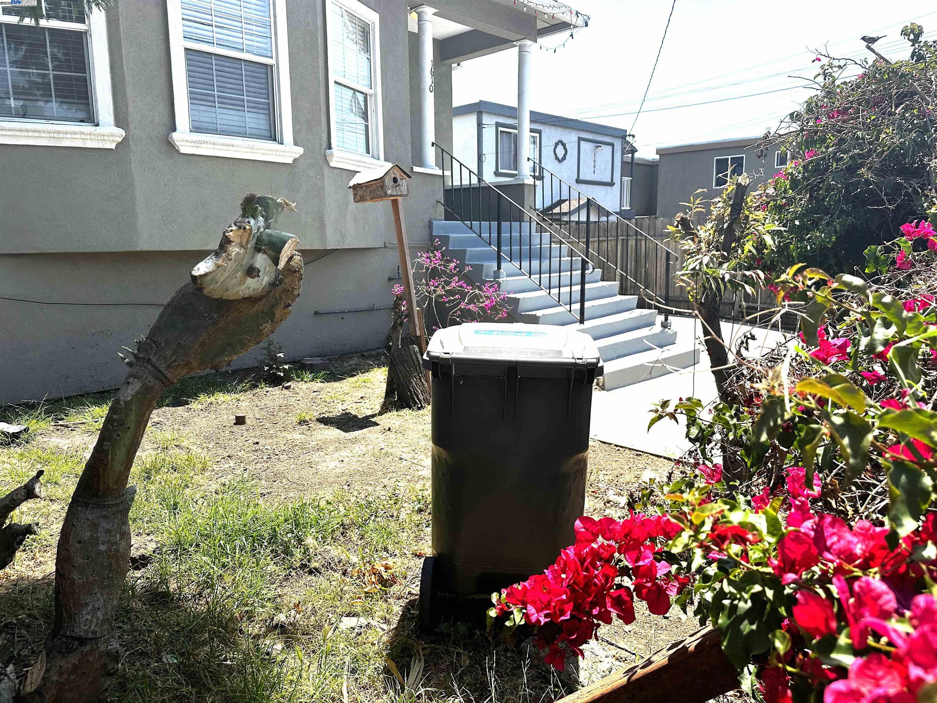 Detail Gallery Image 29 of 31 For 1610 85th Avenue, Oakland,  CA 94621 - 3 Beds | 1 Baths