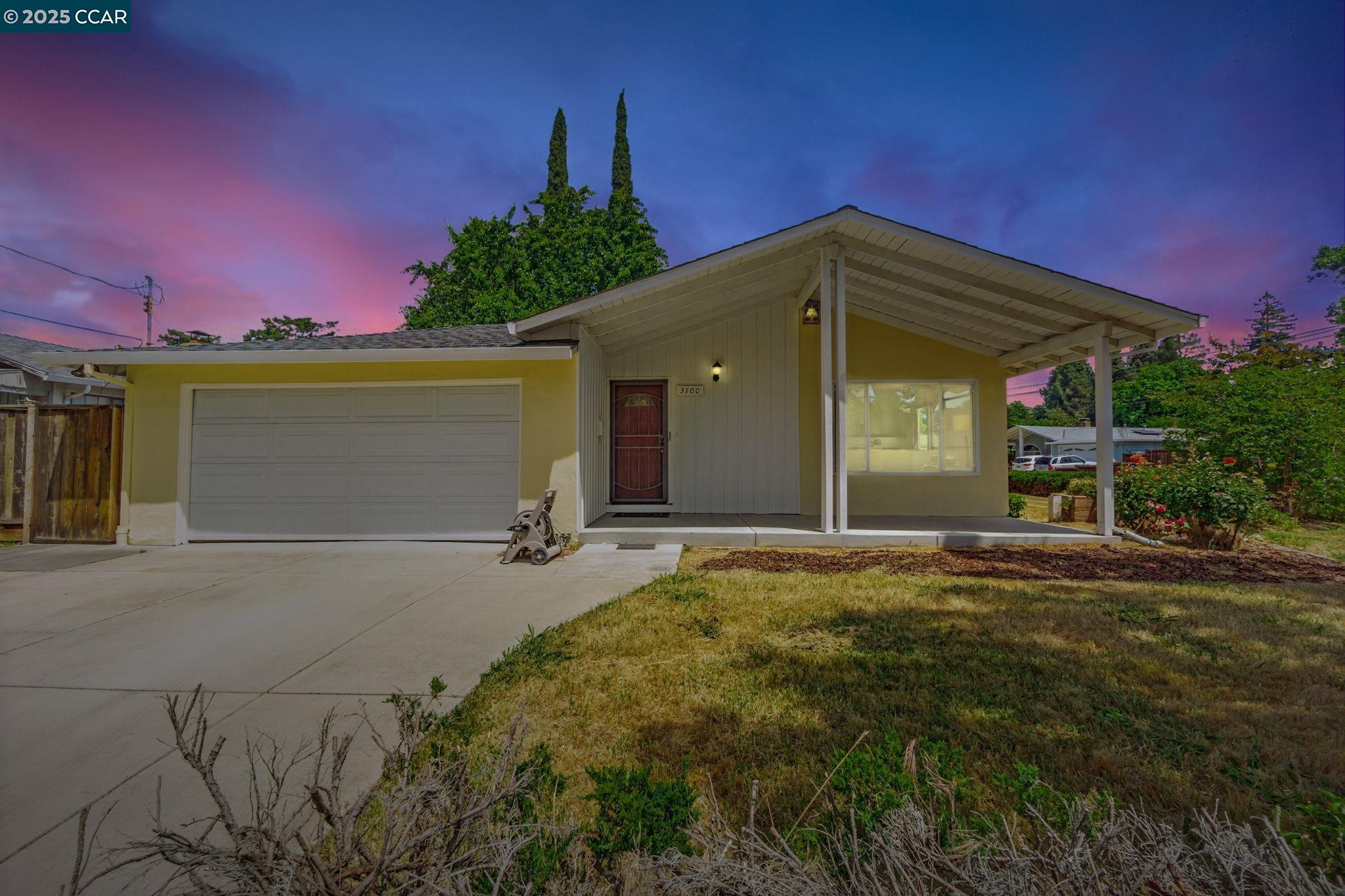 Detail Gallery Image 1 of 1 For 3100 Claudia Dr, Concord,  CA 94519 - 3 Beds | 2 Baths