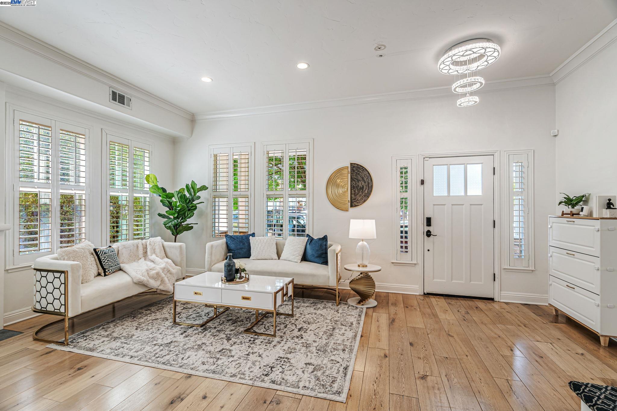 Detail Gallery Image 6 of 60 For 996 Prevost St, San Jose,  CA 95125 - 4 Beds | 3/1 Baths