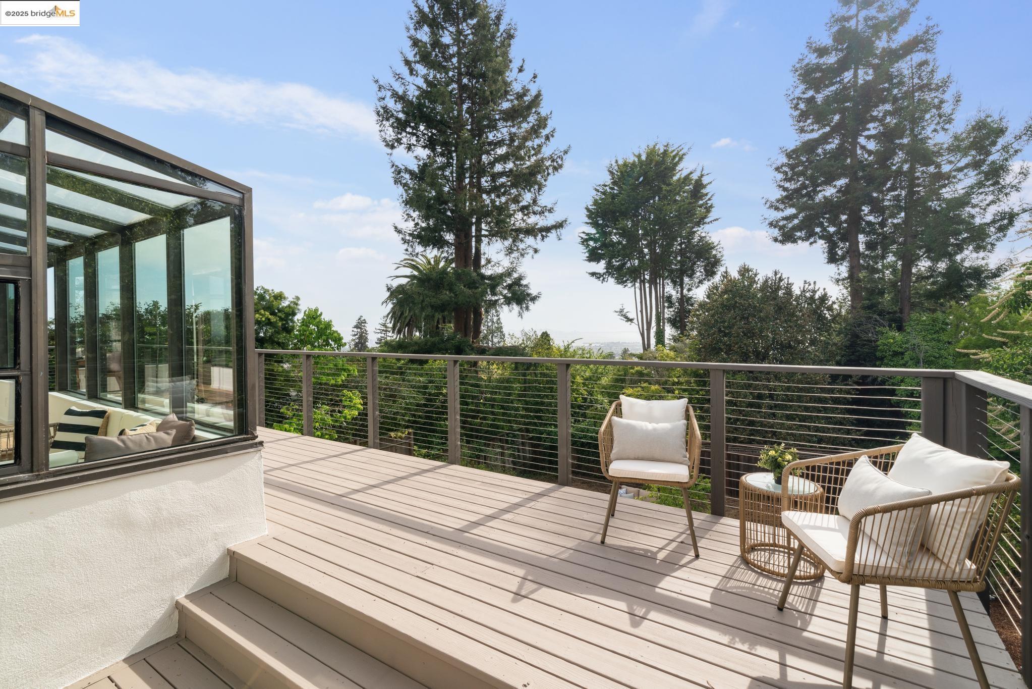 Detail Gallery Image 30 of 60 For 1150 Arch St, Berkeley,  CA 94708 - – Beds | – Baths