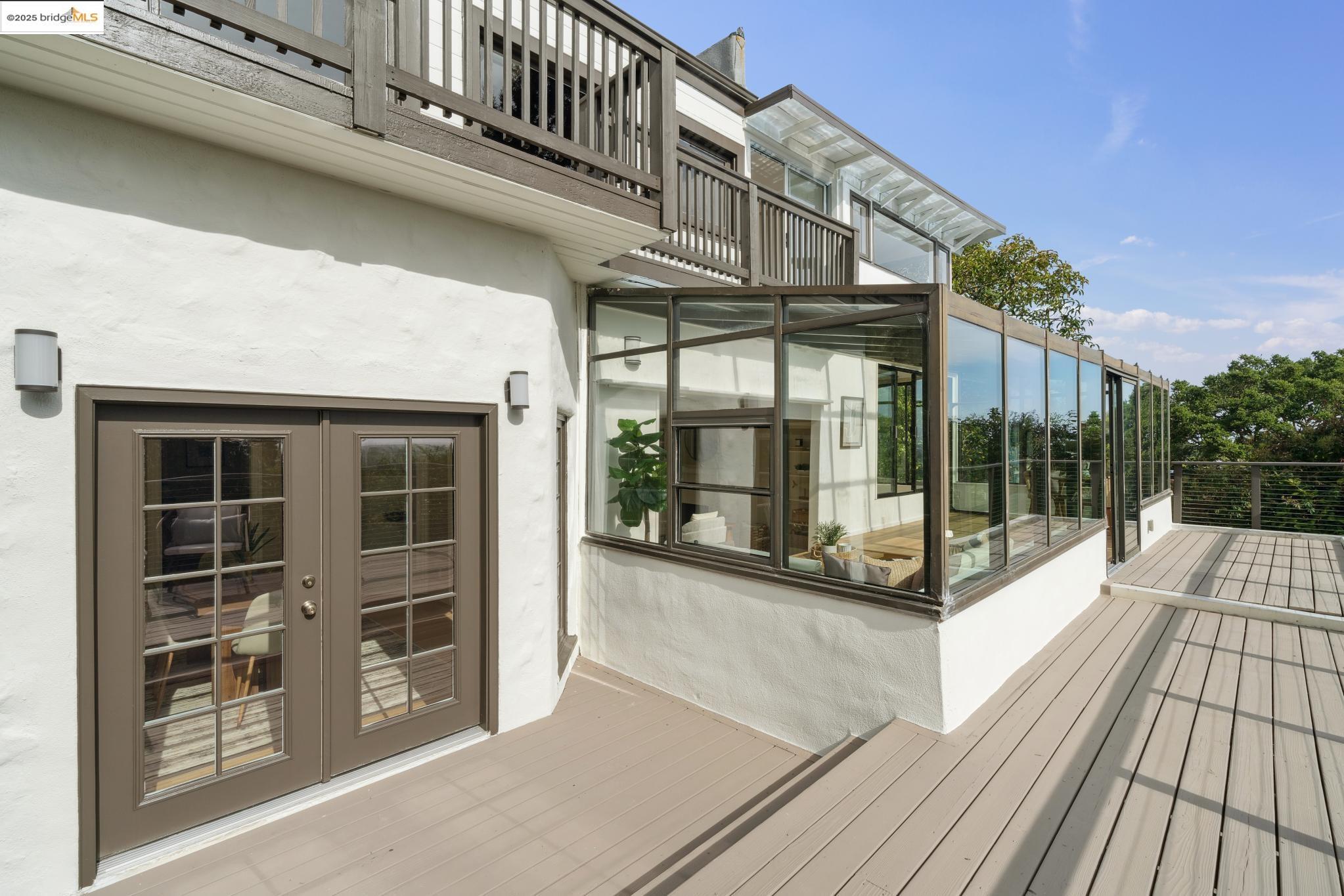 Detail Gallery Image 32 of 60 For 1150 Arch St, Berkeley,  CA 94708 - – Beds | – Baths