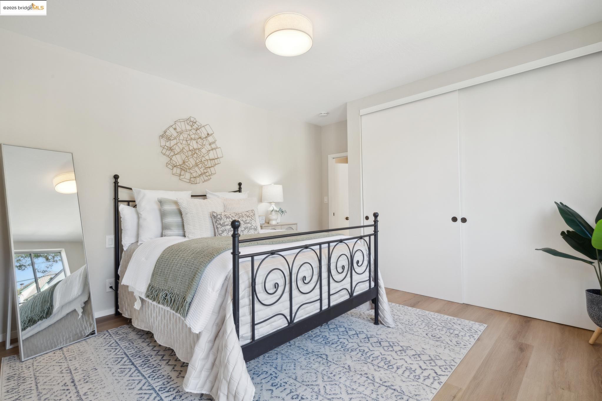 Detail Gallery Image 37 of 60 For 1150 Arch St, Berkeley,  CA 94708 - – Beds | – Baths