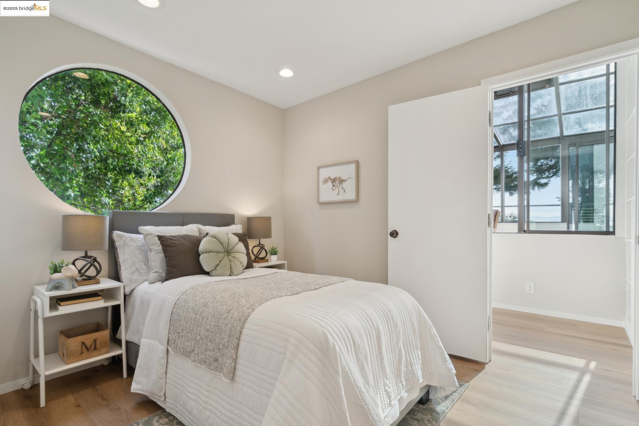 Detail Gallery Image 41 of 60 For 1150 Arch St, Berkeley,  CA 94708 - – Beds | – Baths