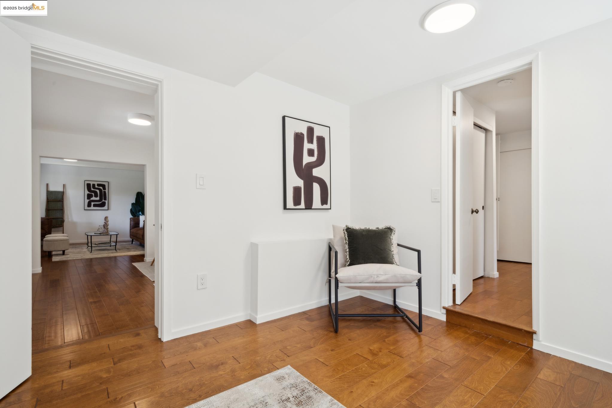 Detail Gallery Image 45 of 60 For 1150 Arch St, Berkeley,  CA 94708 - 5 Beds | 4/1 Baths