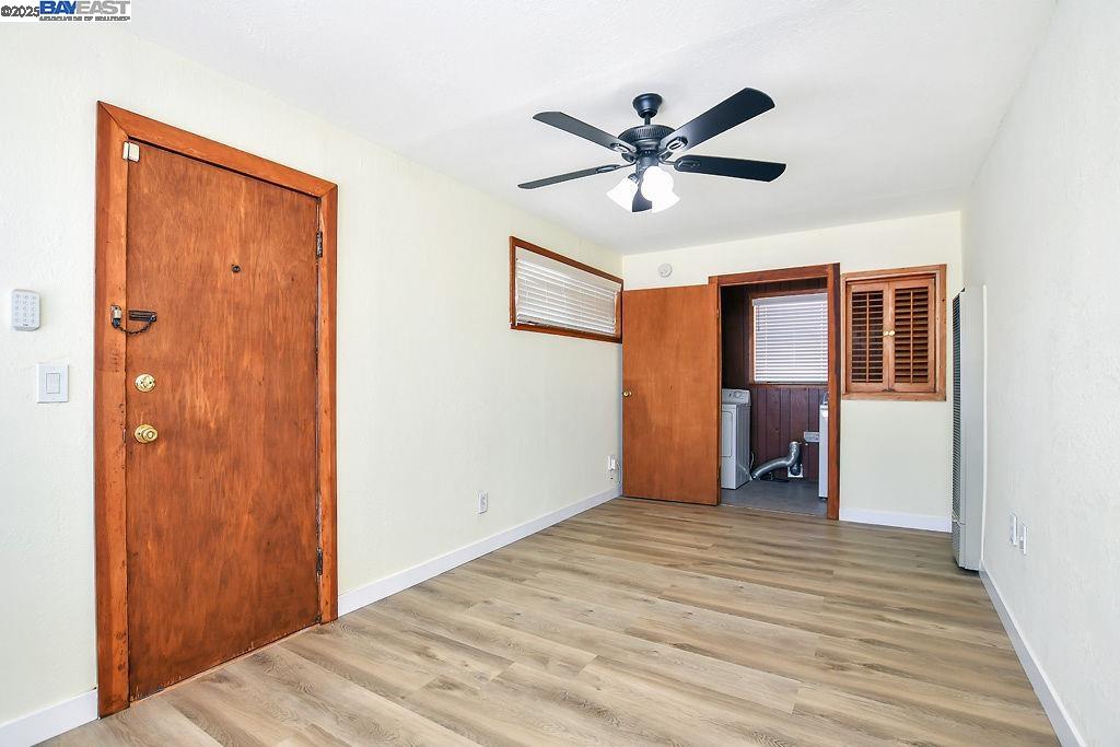 Detail Gallery Image 15 of 22 For 448 Burlwood Ave, Oakland,  CA 94603 - 2 Beds | 1 Baths