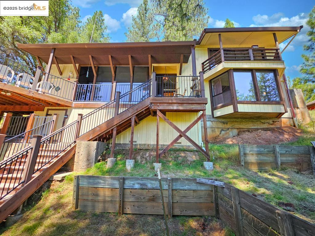 Detail Gallery Image 1 of 24 For 20783 Non Pareil, Groveland,  CA 95321 - 2 Beds | 3 Baths