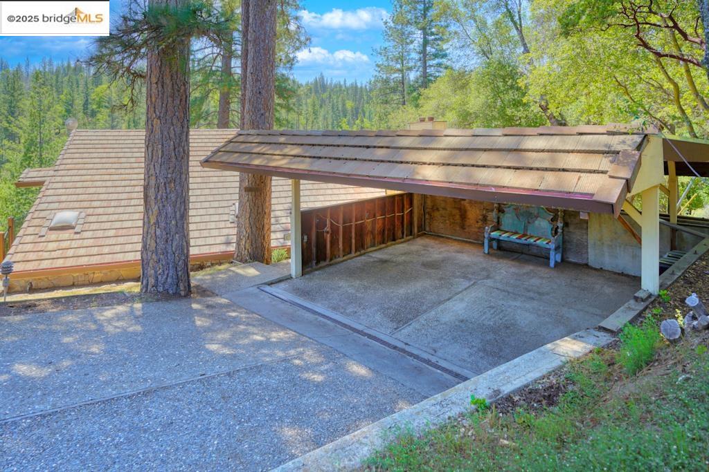 Detail Gallery Image 2 of 24 For 20783 Non Pareil, Groveland,  CA 95321 - 2 Beds | 3 Baths