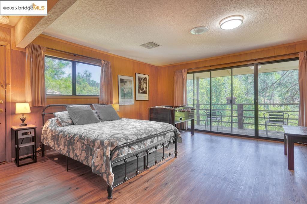 Detail Gallery Image 12 of 24 For 20783 Non Pareil, Groveland,  CA 95321 - 2 Beds | 3 Baths