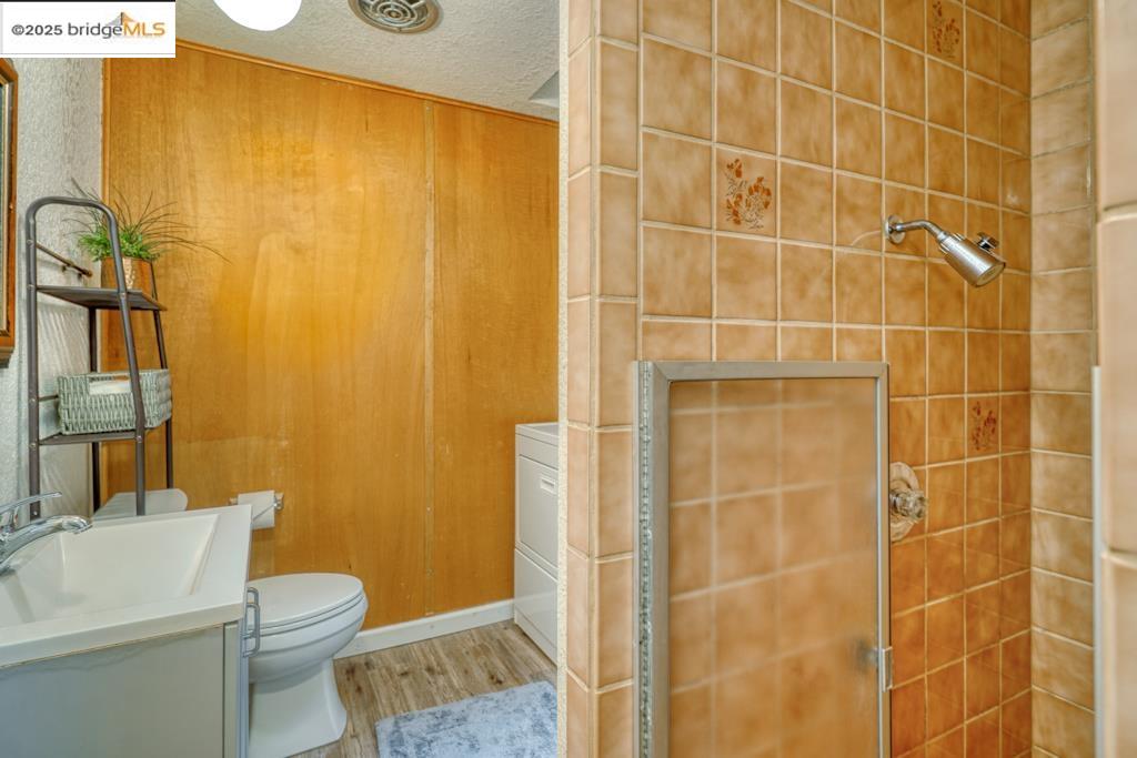 Detail Gallery Image 20 of 24 For 20783 Non Pareil, Groveland,  CA 95321 - 2 Beds | 3 Baths