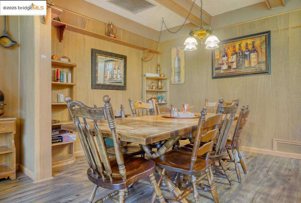 Detail Gallery Image 7 of 24 For 20783 Non Pareil, Groveland,  CA 95321 - 2 Beds | 3 Baths