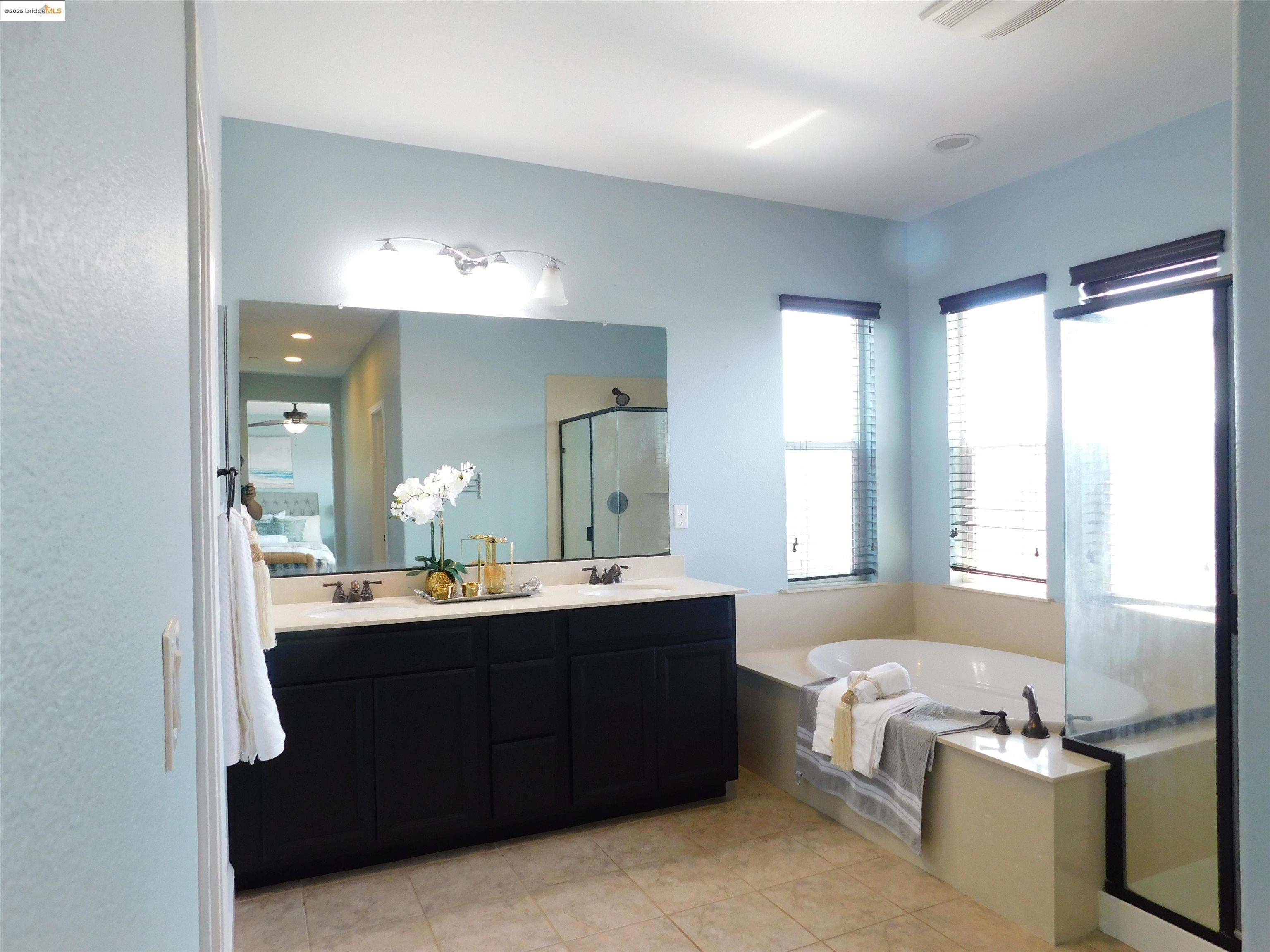 Detail Gallery Image 21 of 21 For 1811 Velvetleaf Ln, Santa Rosa,  CA 95404 - 4 Beds | 3 Baths