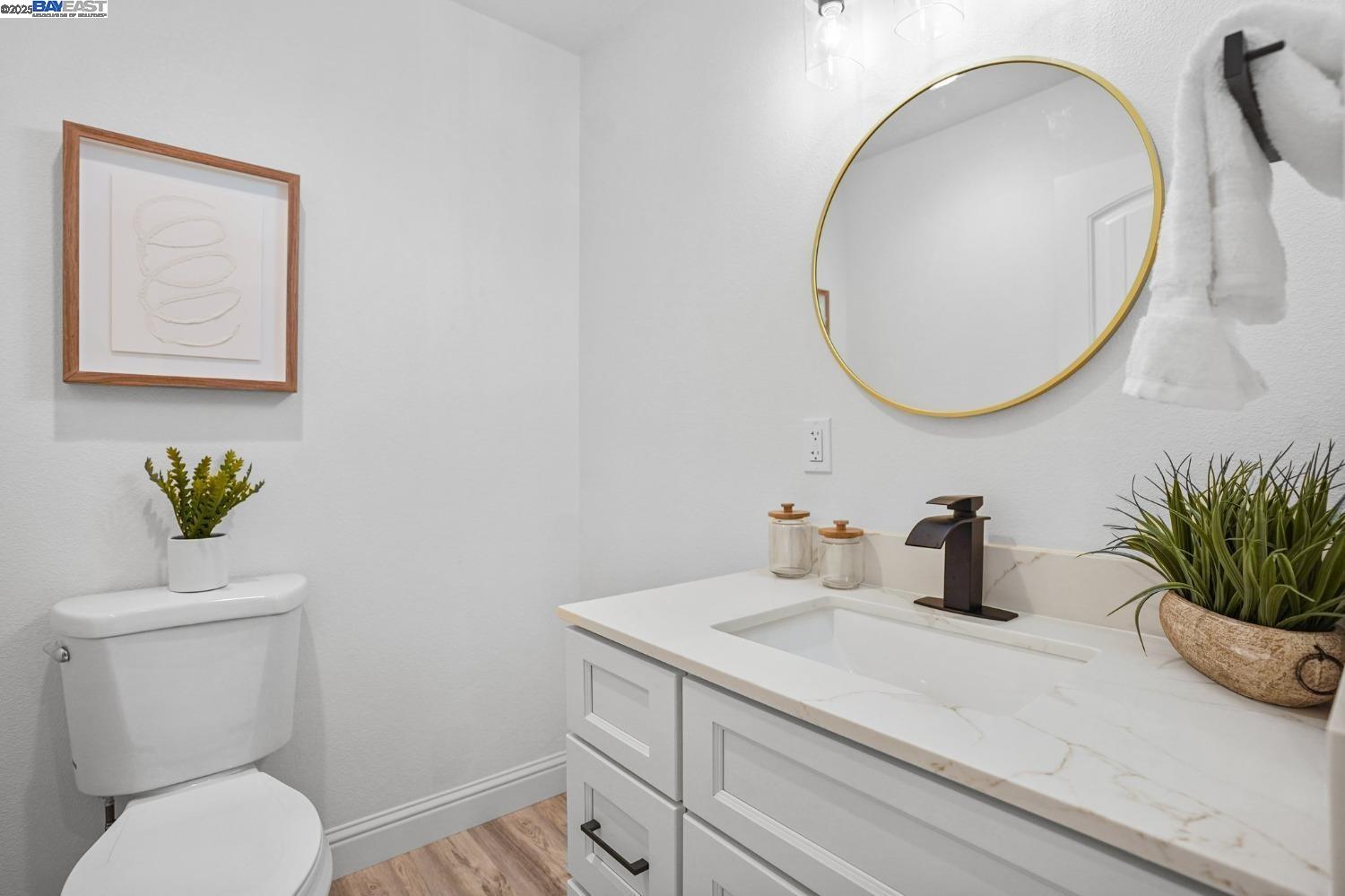 Detail Gallery Image 6 of 26 For 4950 Nadotti Rd, Stockton,  CA 95215 - 5 Beds | 3/1 Baths