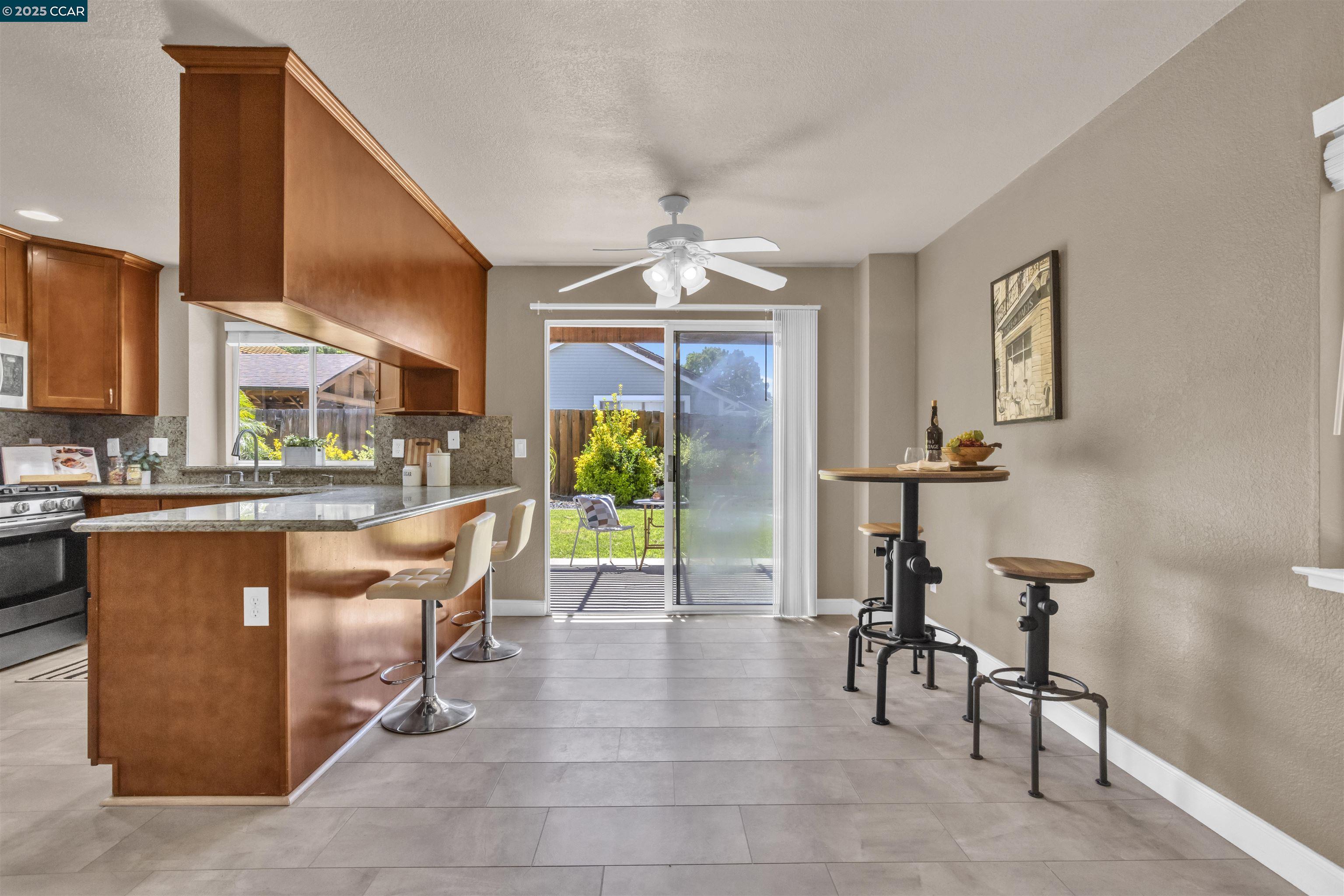 Detail Gallery Image 11 of 37 For 270 E Mount Diablo Ave, Tracy,  CA 95376 - 3 Beds | 2/1 Baths