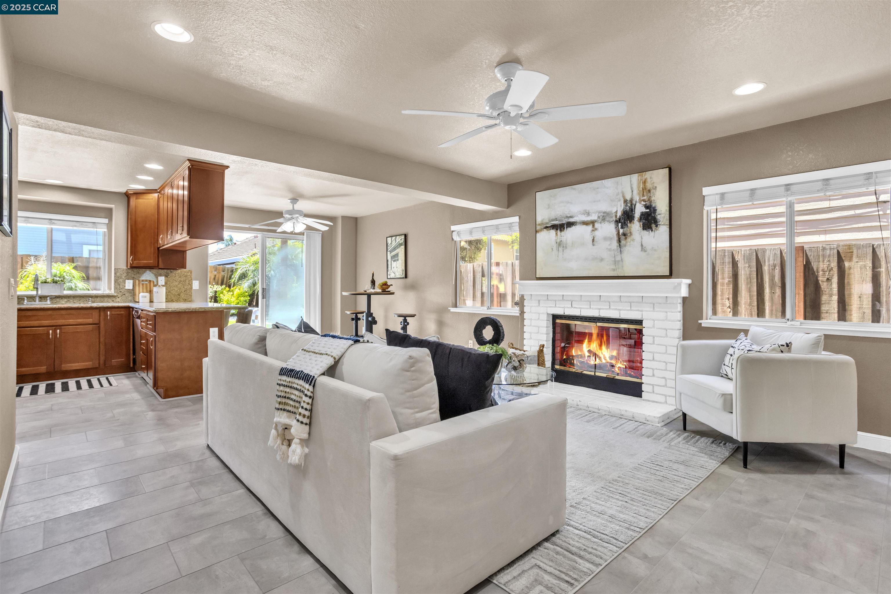 Detail Gallery Image 13 of 37 For 270 E Mount Diablo Ave, Tracy,  CA 95376 - 3 Beds | 2/1 Baths