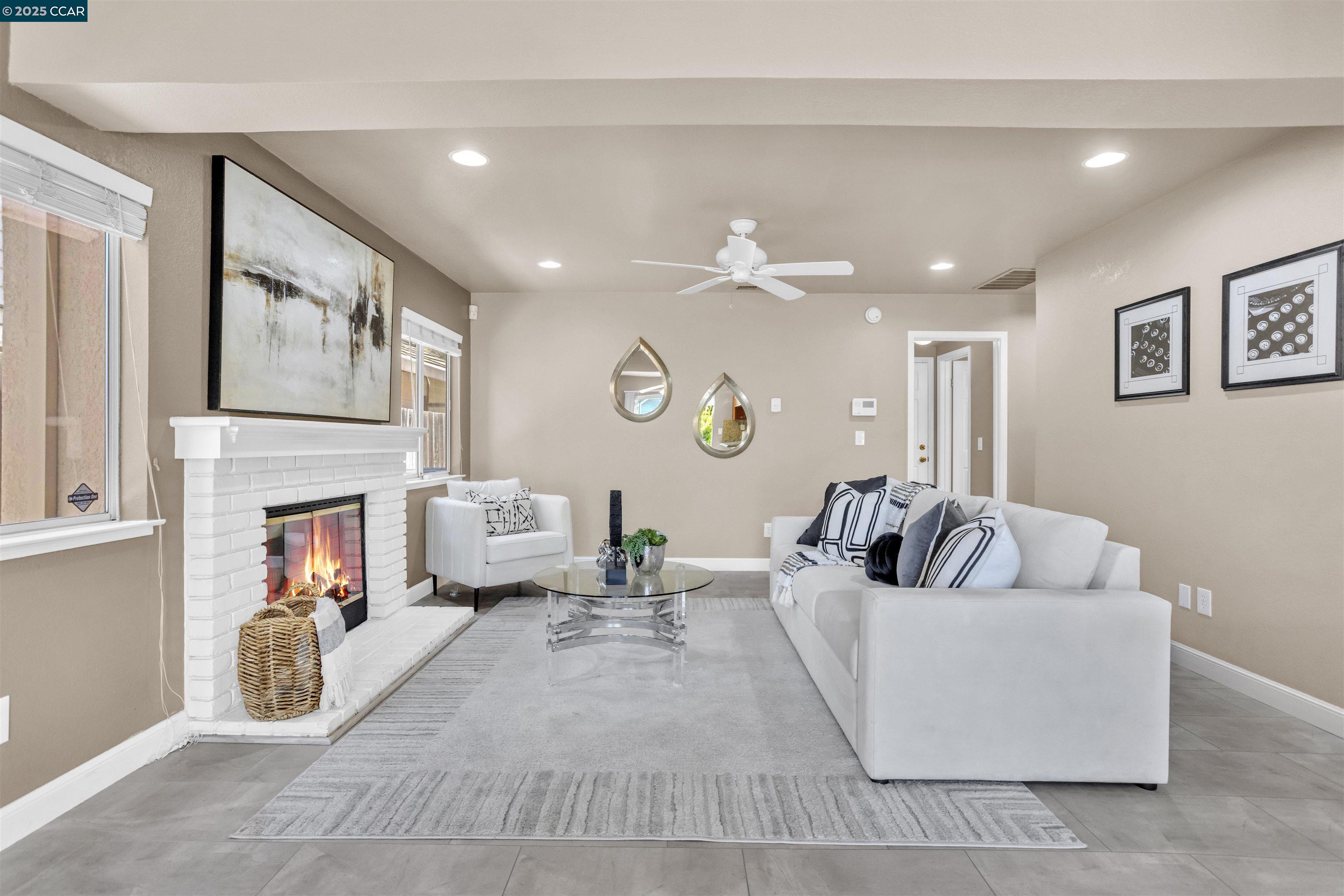 Detail Gallery Image 15 of 37 For 270 E Mount Diablo Ave, Tracy,  CA 95376 - 3 Beds | 2/1 Baths
