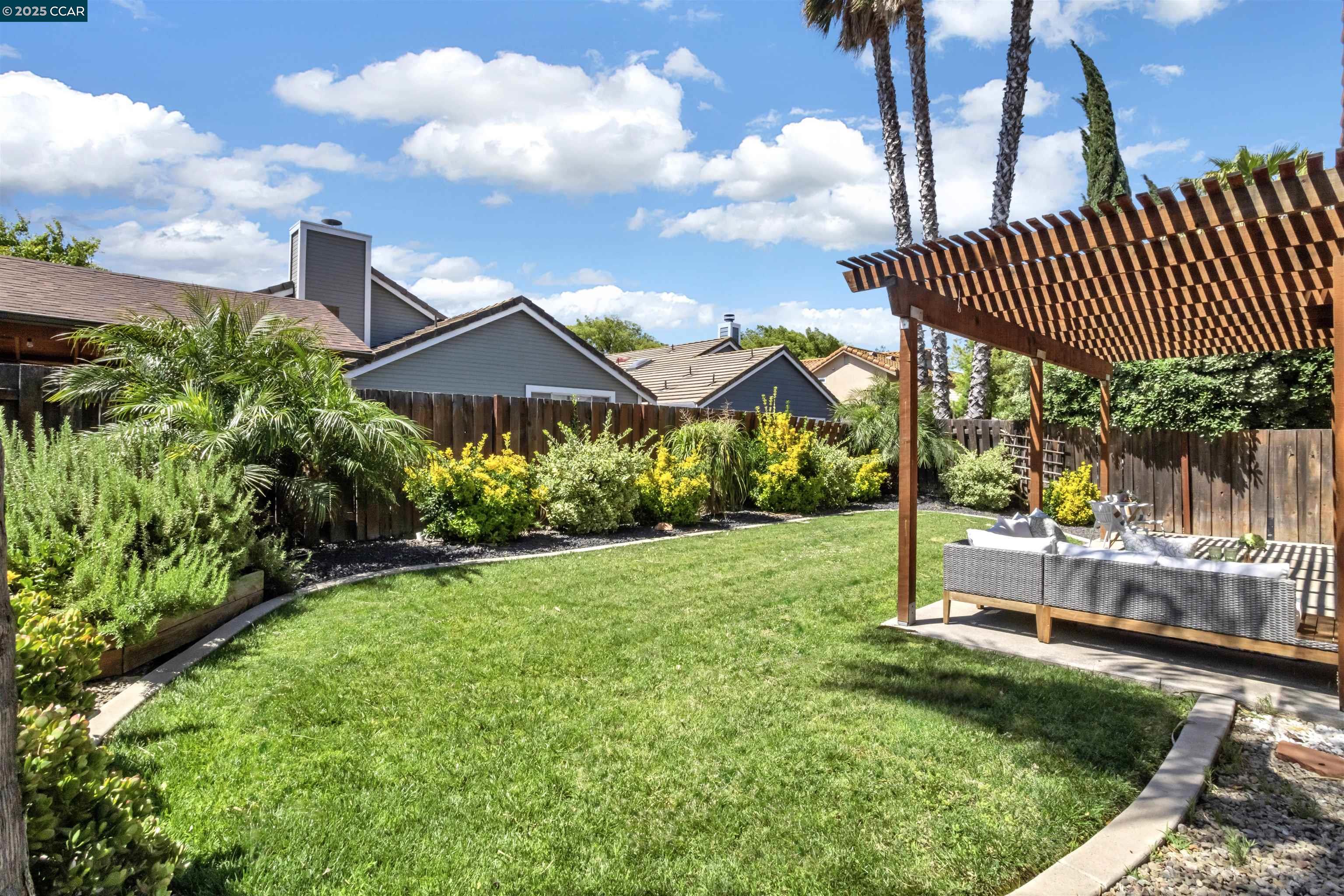 Detail Gallery Image 32 of 37 For 270 E Mount Diablo Ave, Tracy,  CA 95376 - 3 Beds | 2/1 Baths