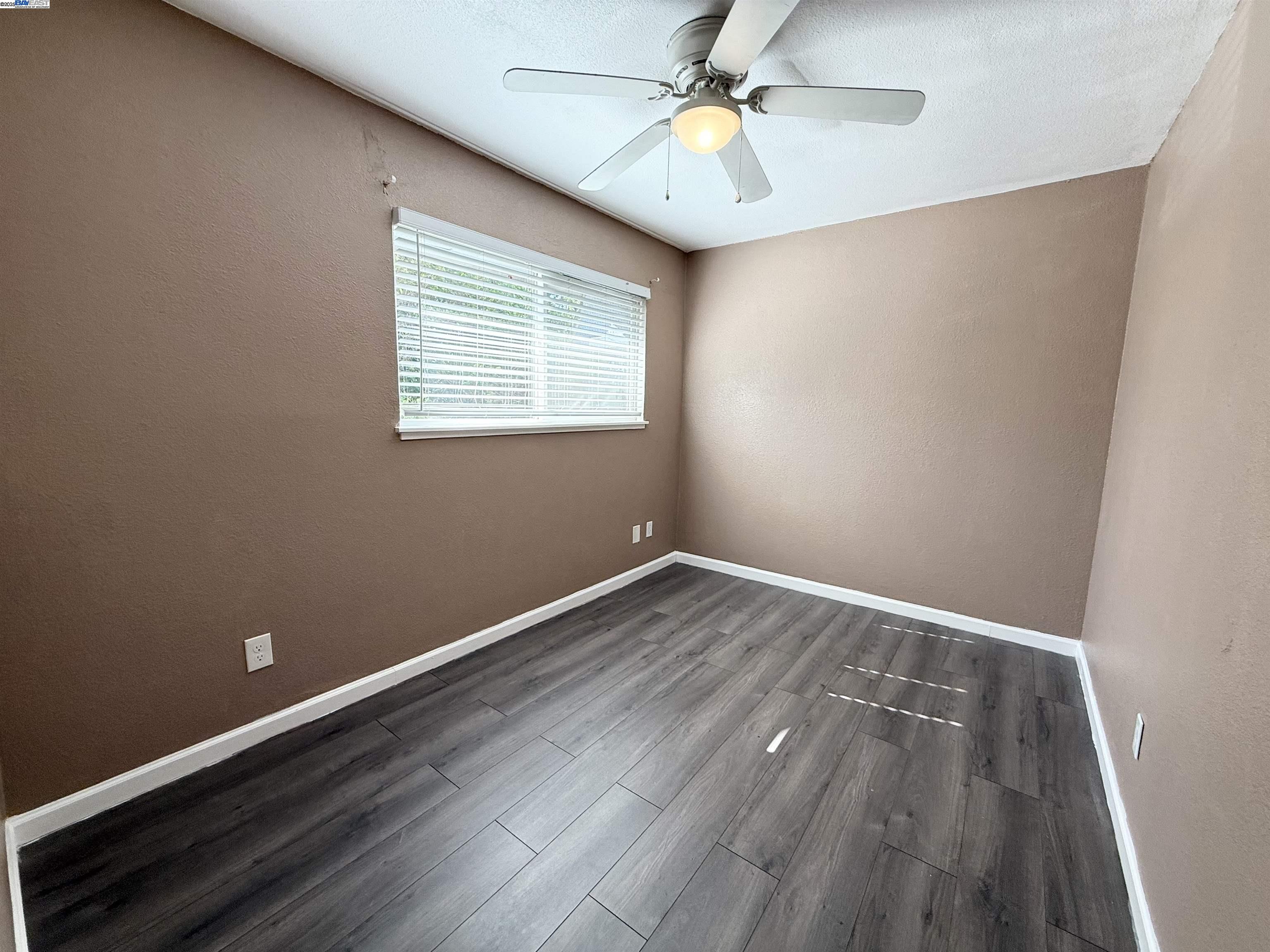 Detail Gallery Image 19 of 25 For 989 Palm Cir, Tracy,  CA 95376 - 2 Beds | 1 Baths