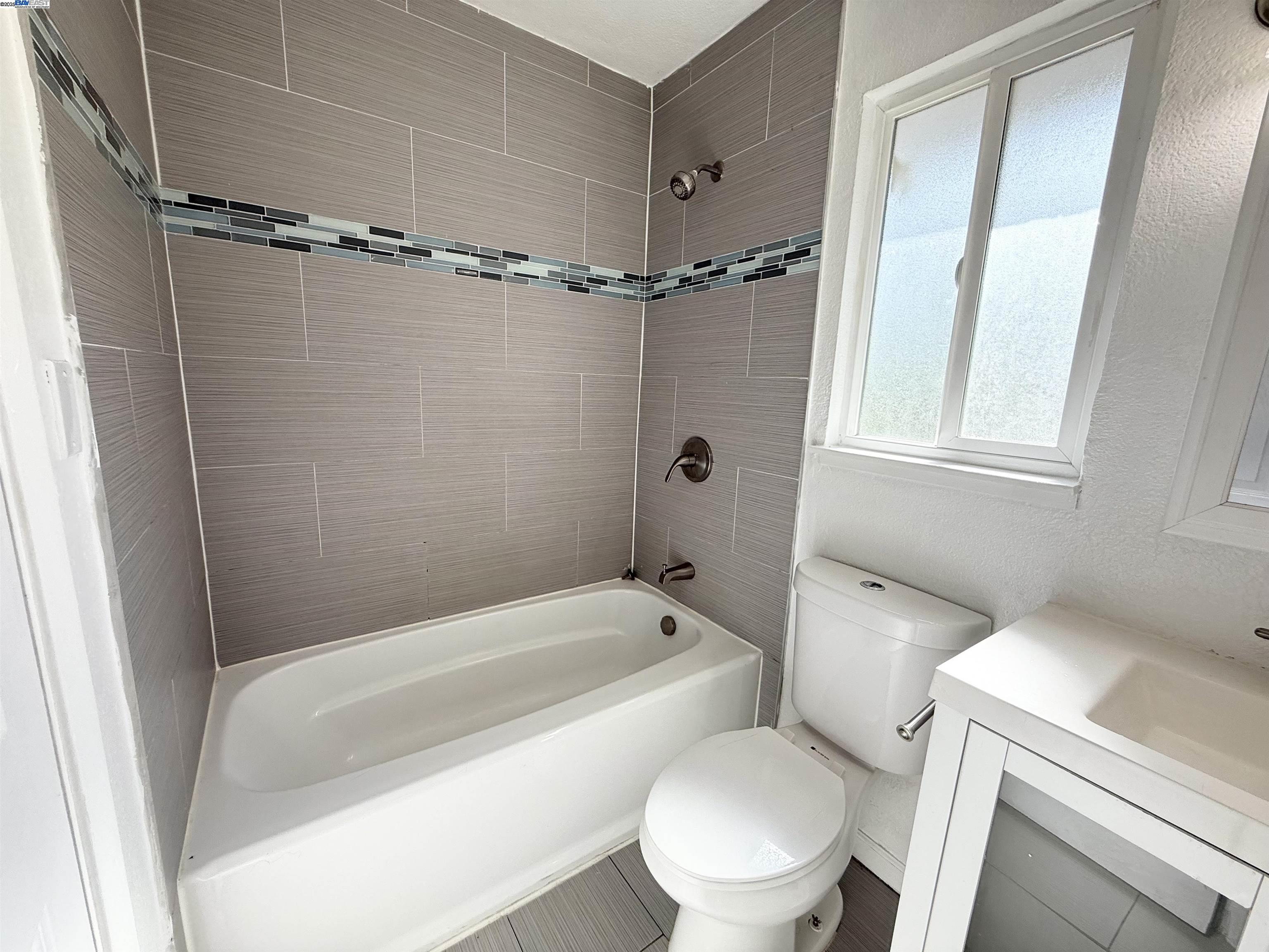 Detail Gallery Image 22 of 25 For 989 Palm Cir, Tracy,  CA 95376 - 2 Beds | 1 Baths
