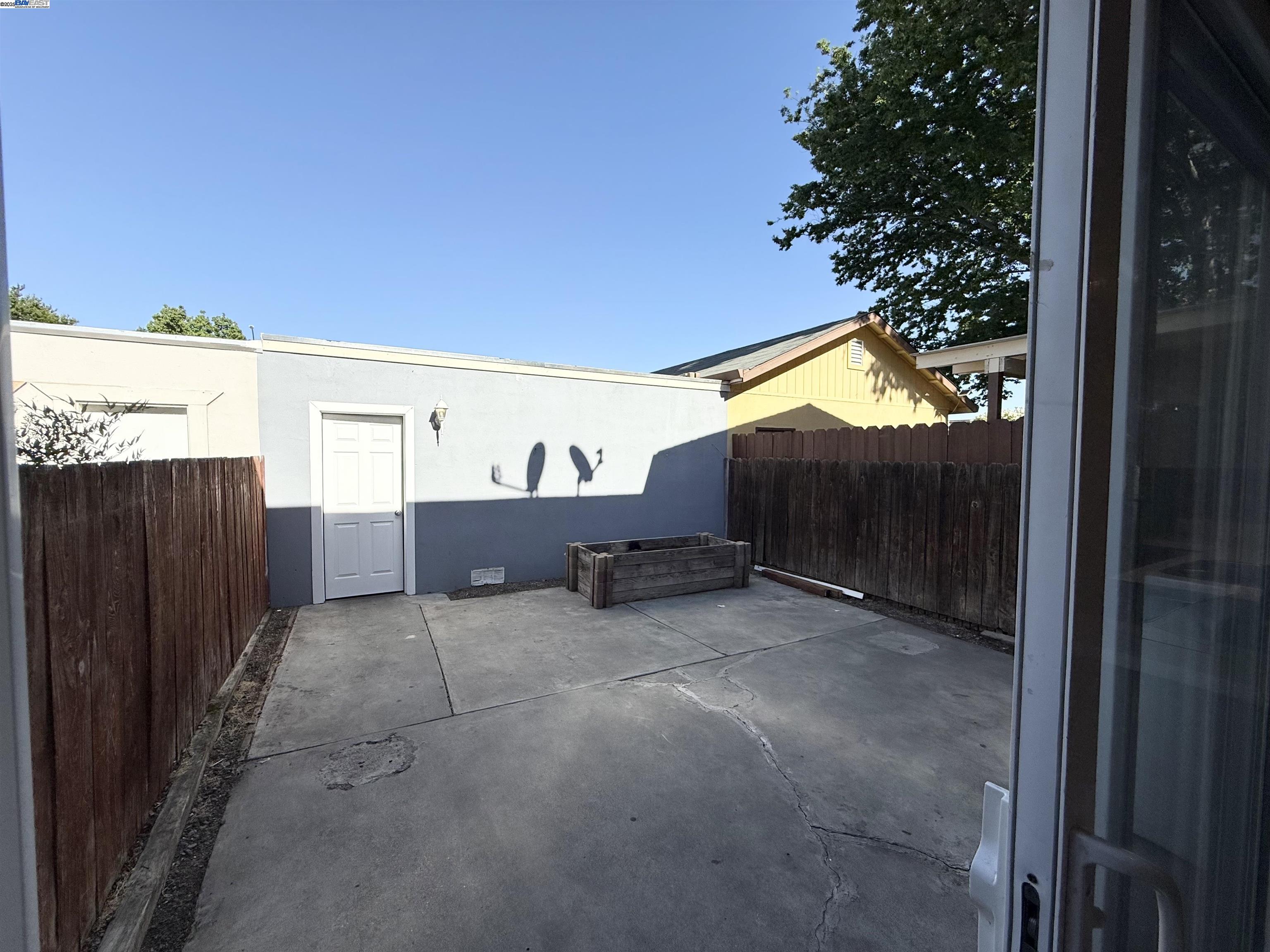 Detail Gallery Image 23 of 25 For 989 Palm Cir, Tracy,  CA 95376 - 2 Beds | 1 Baths